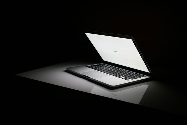 Die Zukunft des Geschäftslebens: Welche KI-Tools kann ich im Business einsetzen?